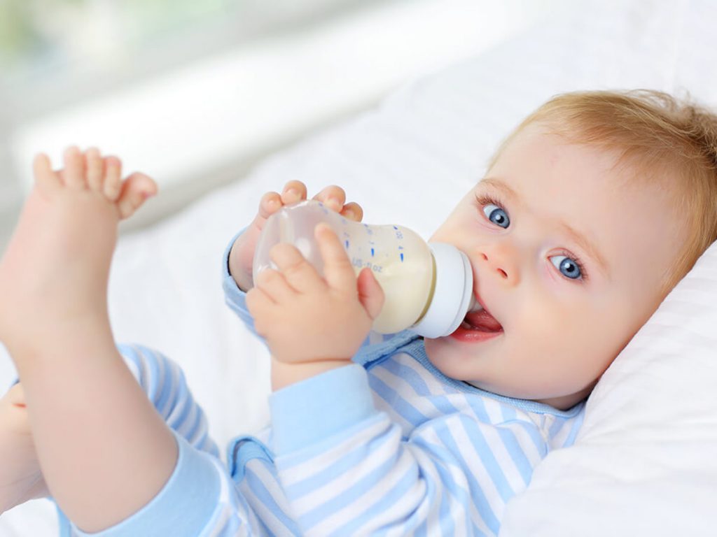 پوسیدگی دندان کودک به وسیله شیشه شیر